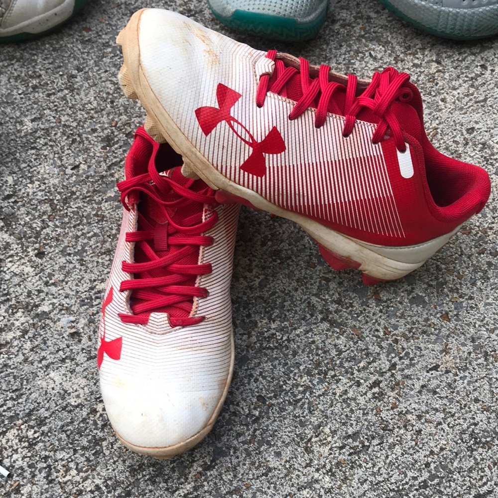 Under armor cleats